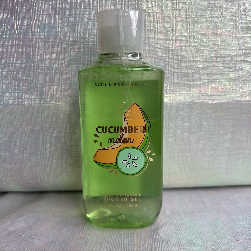 New! Bath and bodywork’s cucumber melon body wash shower gem full size 10 oz